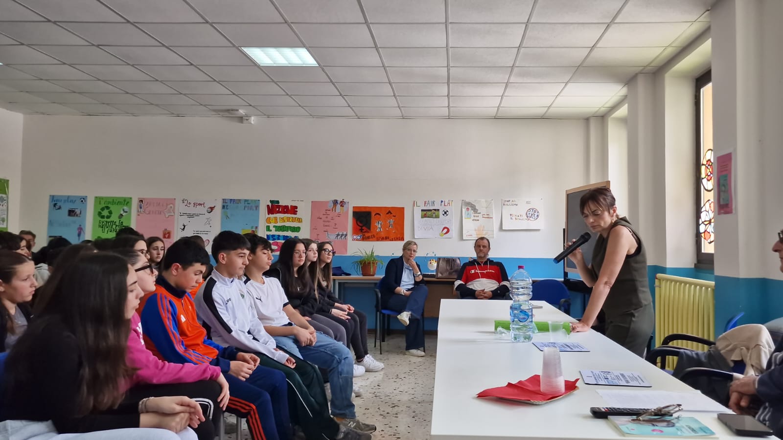 Incontro con l’autrice Teresa Manes all’IC Mattei: una lezione di vita e coraggio